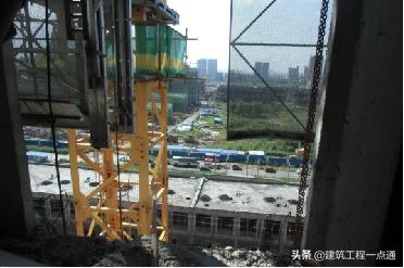 貨梯升降機(jī)安裝_升降貨梯平臺(tái)如何安裝_升降貨梯安裝步驟
